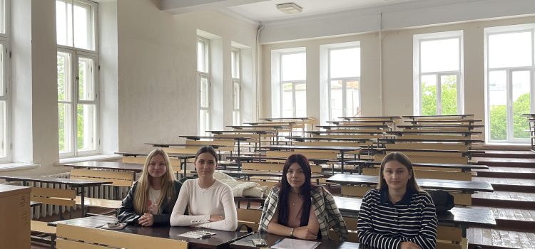 Навчальна перекладацька практика студентів 3 курсу групи Fil1-B22 Навчальна перекладацька практика студентів 3 курсу групи Fil1-B22