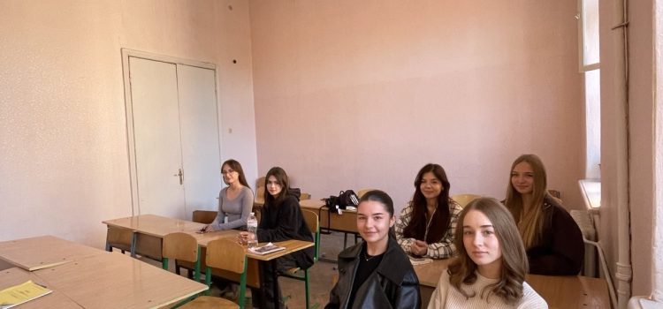 Настановна конференція з виробничої перекладацької практики для студенів 4 курсу групи Fil1-B22 Настановна конференція з виробничої перекладацької практики для студенів 4 курсу групи Fil1-B22