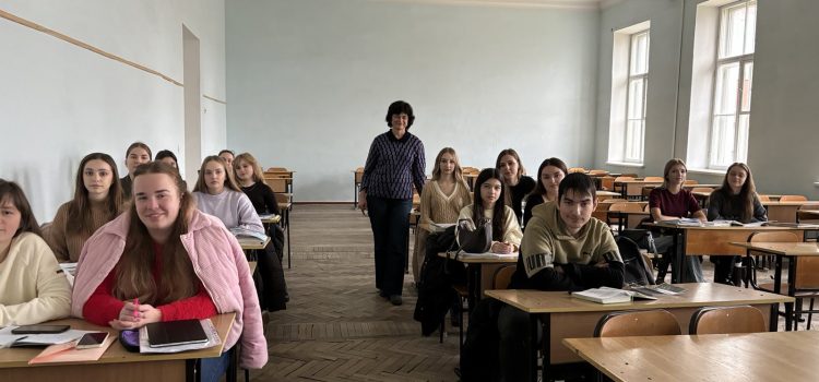 Зустрічі зі здобувачами першого (бакалаврського) рівня вищої освіти ОП “Середня освіта (Мова і література (англійська, німецька)”