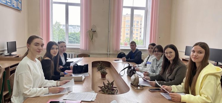Підсумки роботи студентського наукового гуртка «Медіатекст в сучасному комунікативному дискурсі»